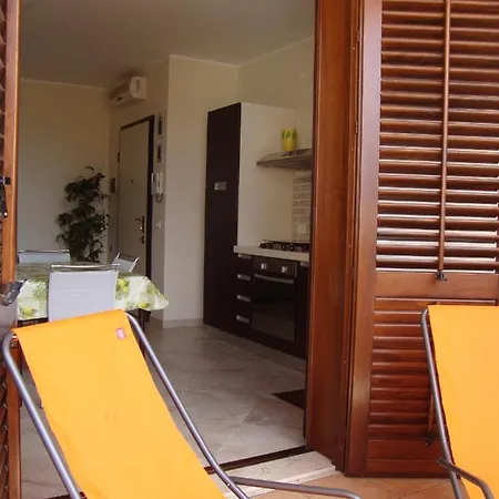 Virgilio Apartment *